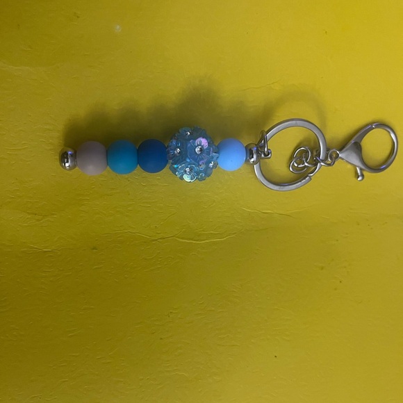 Blue Beaded Keychain - Picture 4 of 8